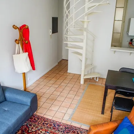 Charming Apt Near Ste Catherine *